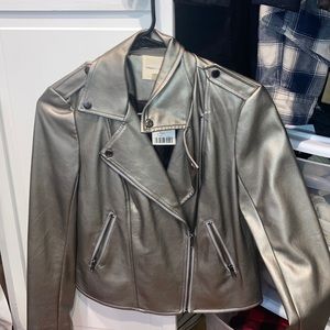 Cute cropped metallic jacket